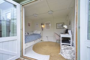 Photo 10- click for photo gallery